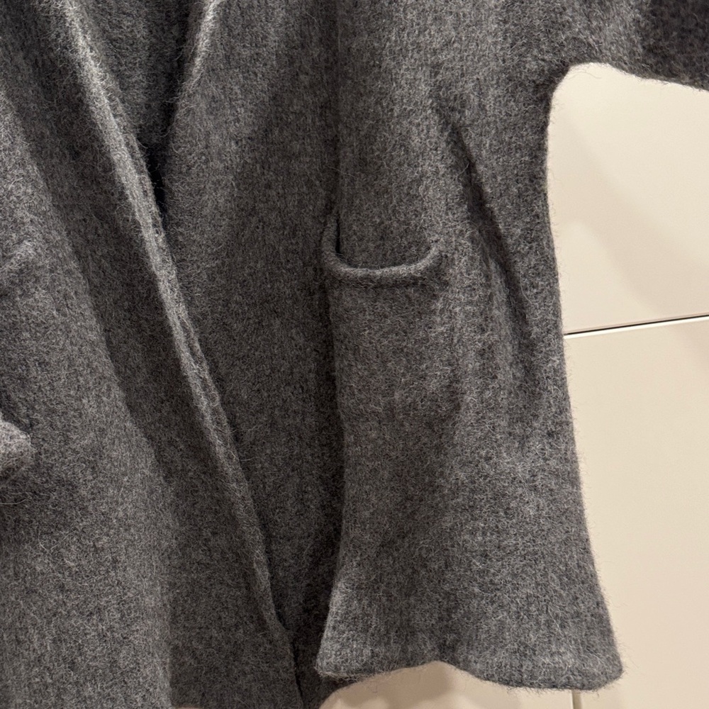 EUC Atelier Delphine Relaxed Open-Front Shawl Collar Cardigan in Dark Gray szML - Picture 3 of 5